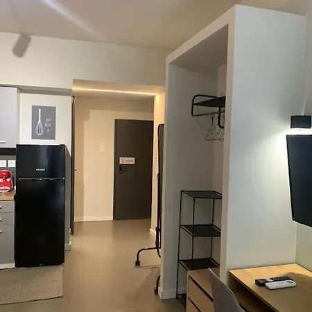 E2g Urban With Balcony * Thessaloniki