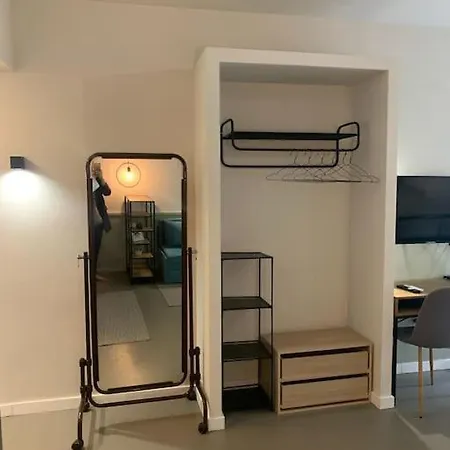 Apartment E2g Urban With Balcony *