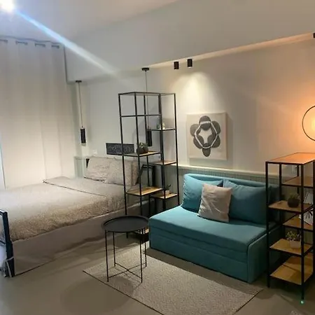 E2g Urban With Balcony 塞萨洛尼基