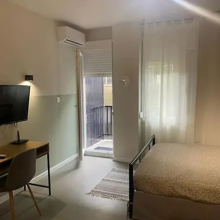 E2g Urban With Balcony *